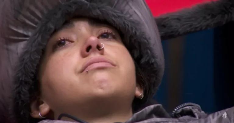 BBB 24: Giovanna chora e aposta em eliminação: “Me sinto menos relevante”