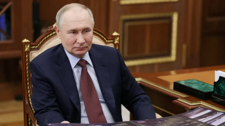 Análise: Putin acabou de mostrar a Trump o quão pouco ele precisa dele