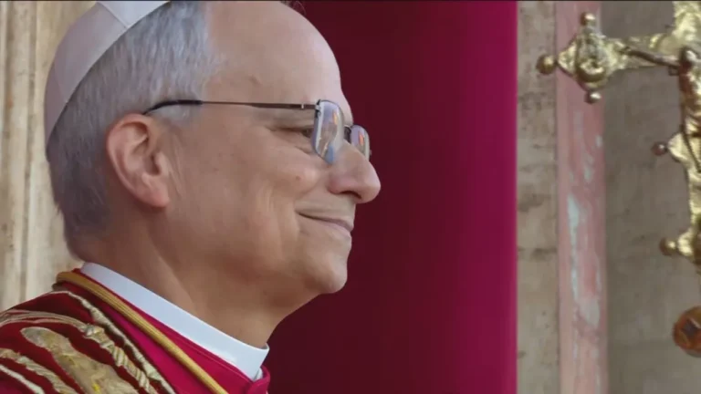Leão XIV e Francisco: saiba como os papas têm curiosidade ligada ao futebol