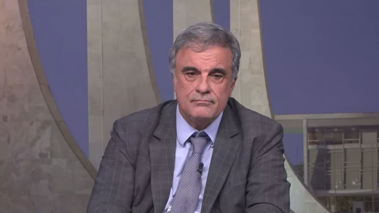 Cardozo: EUA esquecem do dano que trama golpista causou à economia