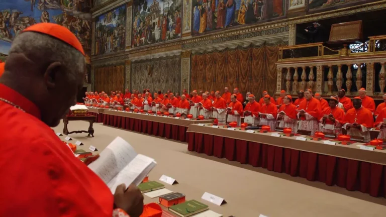 Conclave: Papa não é eleito no primeiro dia há séculos