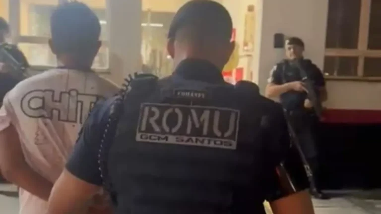 Jovem alega ter sido agredido com marteladas pela companheira, mas acaba preso no litoral de SP