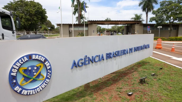 Deputado cria frente parlamentar para discutir atribuições da Abin