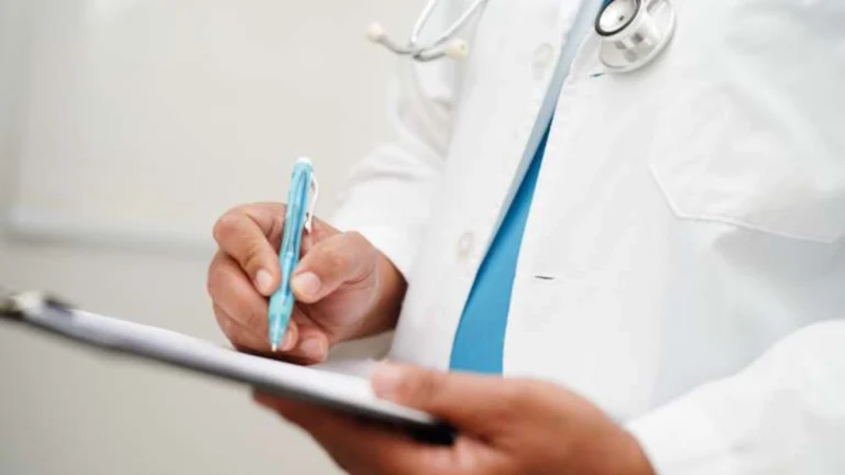 Atenção! Alerta Urgente: Falsos Médicos tentam aplicar golpes em Hospitais de Porto Alegre