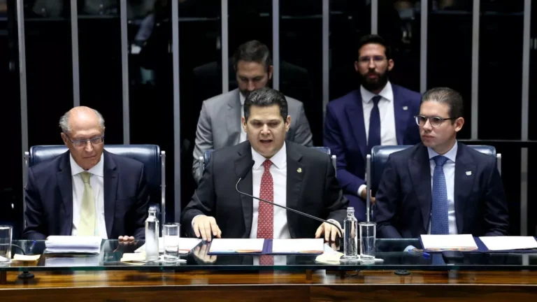 Em Fórum dos Brics, Hugo e Alcolumbre defendem fortalecer multilateralismo