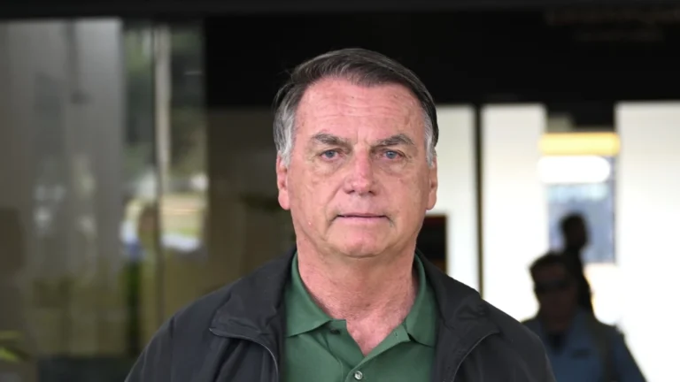 Bolsonaro e aliados fazem ato na Paulista por “Liberdade e Justiça”