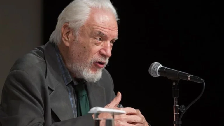 Morre Cícero Sandroni, jornalista e escritor membro da ABL, aos 90 anos