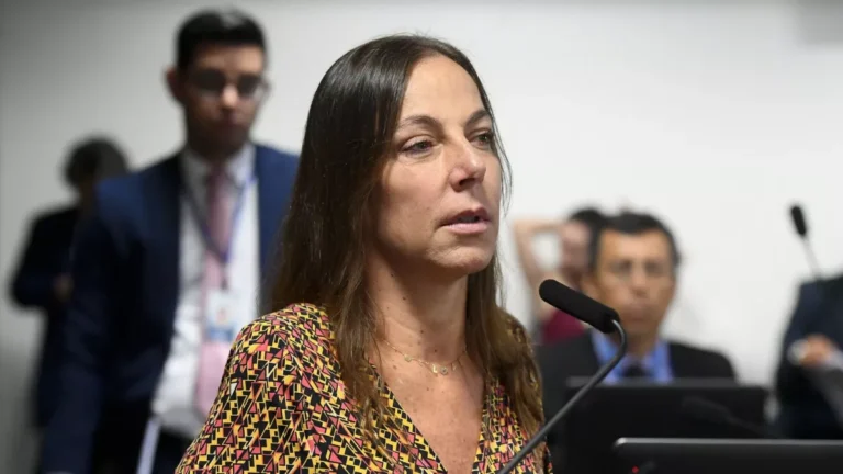 Mara Gabrilli desiste do Senado para apoiar projeto de Kassab em SP