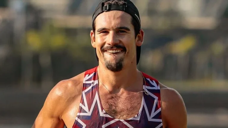 Sabrina Sato se derrete ao comentar foto de Nicolas Prattes pós-corrida