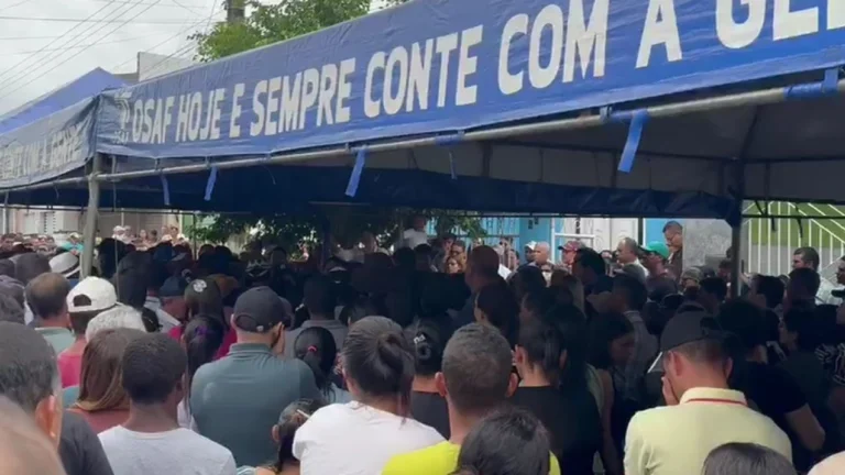 Corpo de vereador de Frei Paulo morto em acidente na BR-235 é sepultado