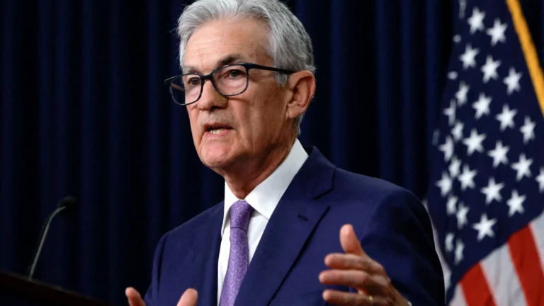 Jerome Powell joga água fria em um corte nas taxas de juros em julho