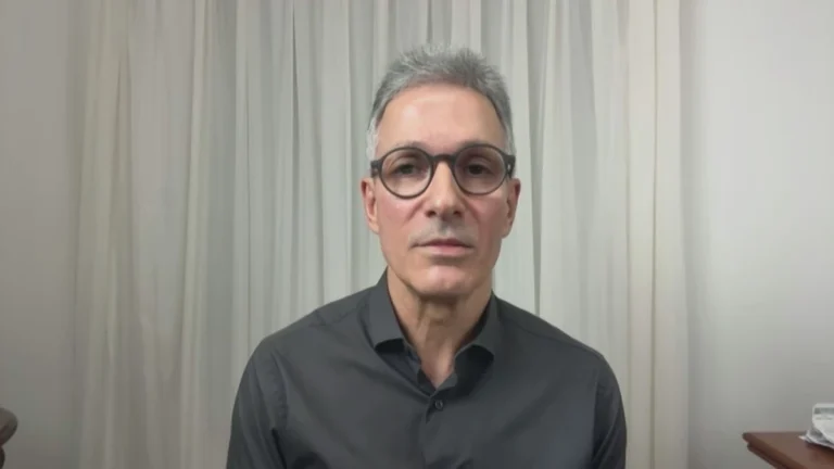 Relação diplomática do Brasil é “desastrosa”, diz Zema à CNN