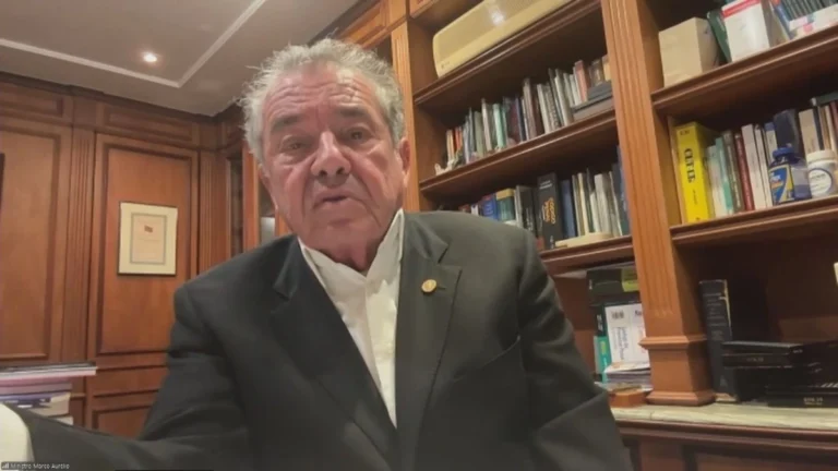 Marco Aurélio Mello à CNN: Tornozeleira em Bolsonaro é “apenadora”