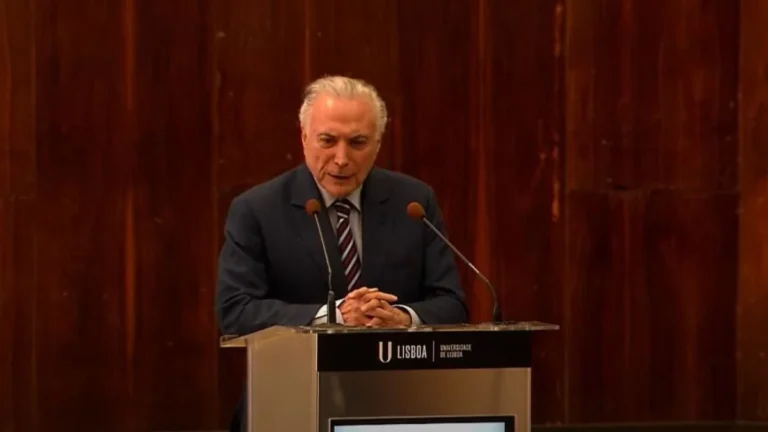 IOF: Temer diz ser equivoco achar que presidente pode tudo