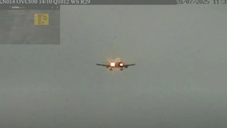 Ventania faz sete voos que pousariam em Porto Alegre serem desviados  