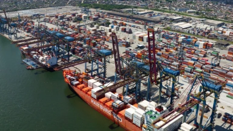 Carta de empresas a Trump alertará sobre retaliação do Brasil