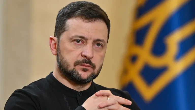 Zelensky diz que Rússia prepara novas ofensivas contra a Ucrânia