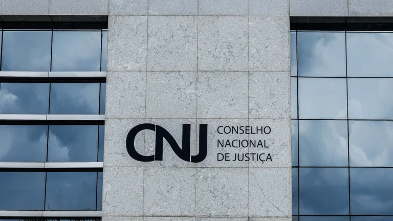 CNJ mantém afastamento de desembargador suspeito de vender sentenças