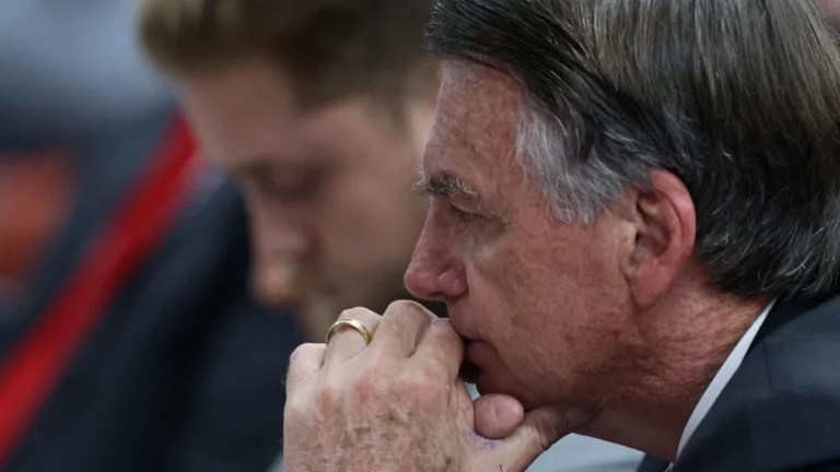 Ouça áudio de Malafaia criticando Bolsonaro por “queimar” Eduardo