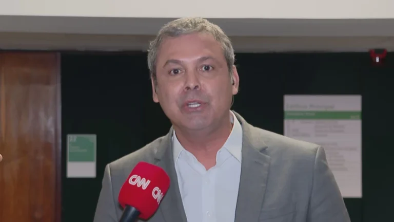 Líder do PT diz que prisão era “previsível” e que Bolsonaro provocou STF