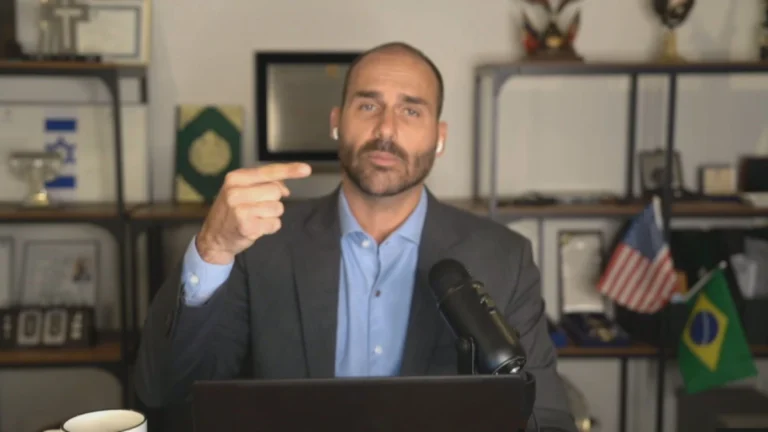 Eduardo Bolsonaro: entenda próximos passos de ações no Conselho de Ética