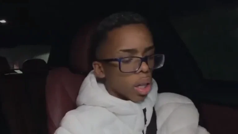 Influenciador Boca de 09 é parado pela polícia e liberado mesmo sem ter CNH