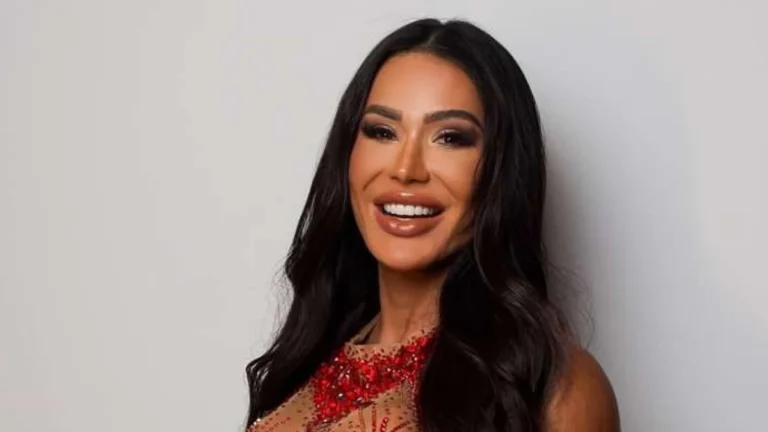 Convertida, Gracyanne Barbosa rebate ataques por ser evangélica: O importante é acreditar