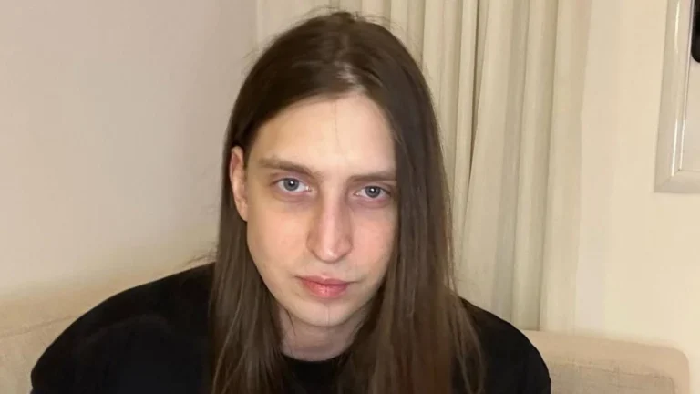 Redes sociais de Felca crescem 52% em seguidores após polêmicas