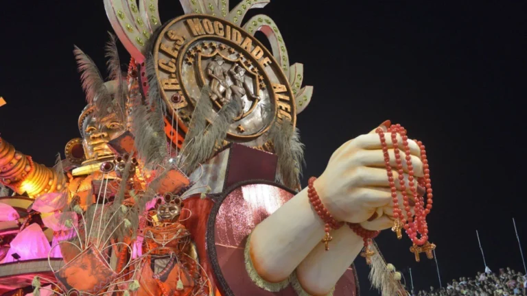 “Deusa Negra”: Mocidade Alegre escolhe samba para desfile sobre Léa Garcia