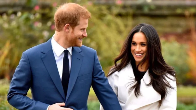 Meghan Markle mostra surpresa que ganhou do Príncipe Harry