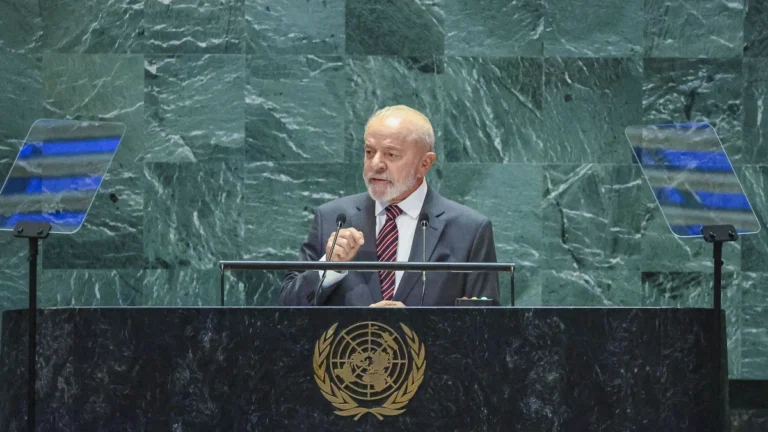 Lula embarca para Assembleia da ONU, nos EUA, em meio à tensão com Trump