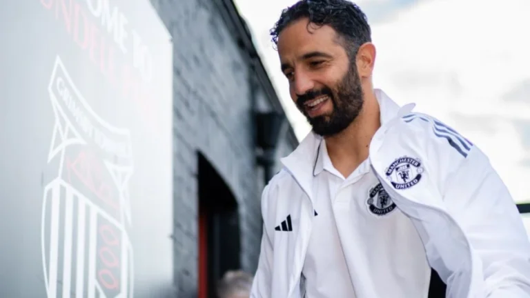 Amorim se desculpa após derrota do United: “Não conseguimos mudar o jogo”