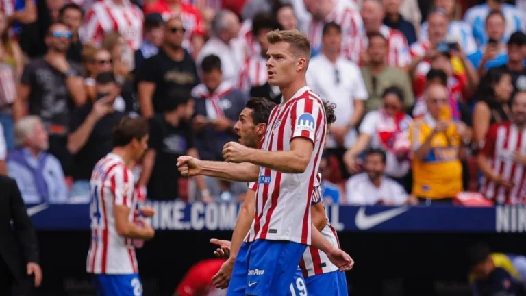 Simeone se emociona e exalta Atlético após goleada histórica contra o Real