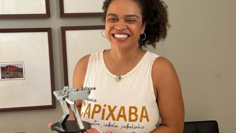 Quem é a cineasta brasileira detida por imigração dos EUA