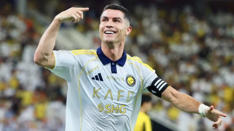 Cristiano Ronaldo decide, e Al-Nassr vence clássico pela Liga Saudita