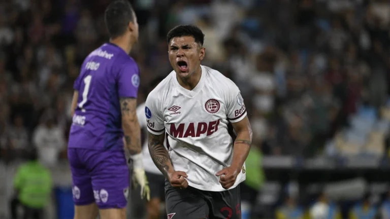 Fluminense volta a vacilar, empata com Lanús e está fora da Sul-Americana