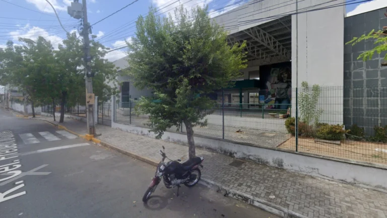 Tiroteio em escola deixa alunos baleados no Ceará