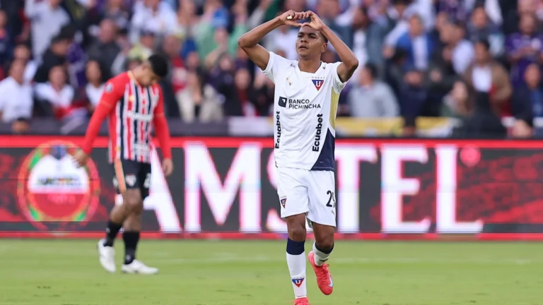 Brasileiros sofrem mais que o esperado em Libertadores e Sul-Americana