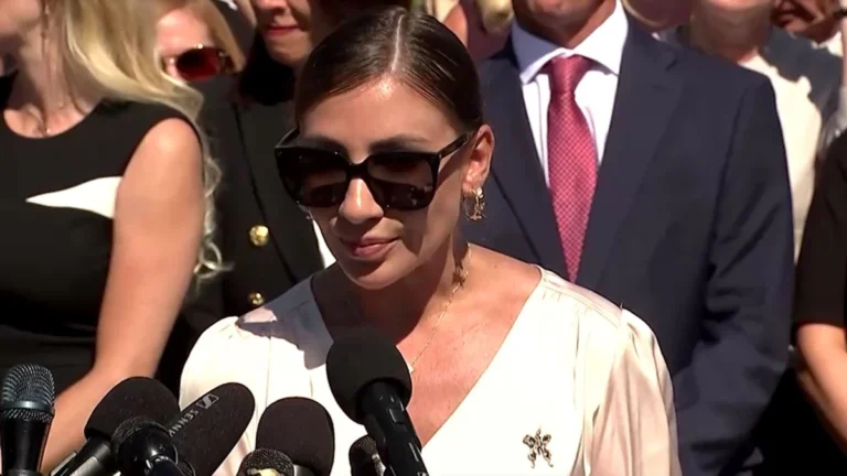 Quem é Marina Lacerda, brasileira que teria sido vítima de Jeffrey Epstein