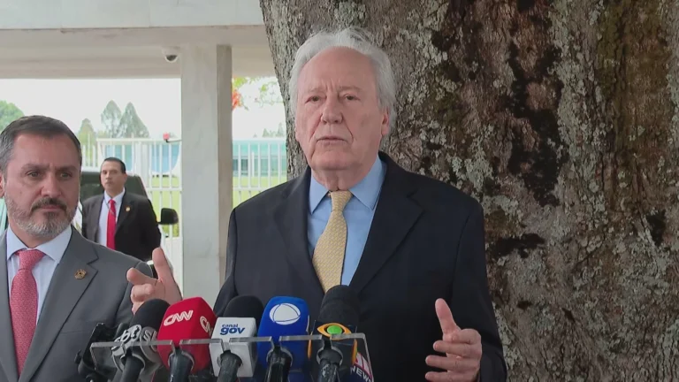 Lula está estarrecido com número de mortes em megaoperação, diz Lewandowski