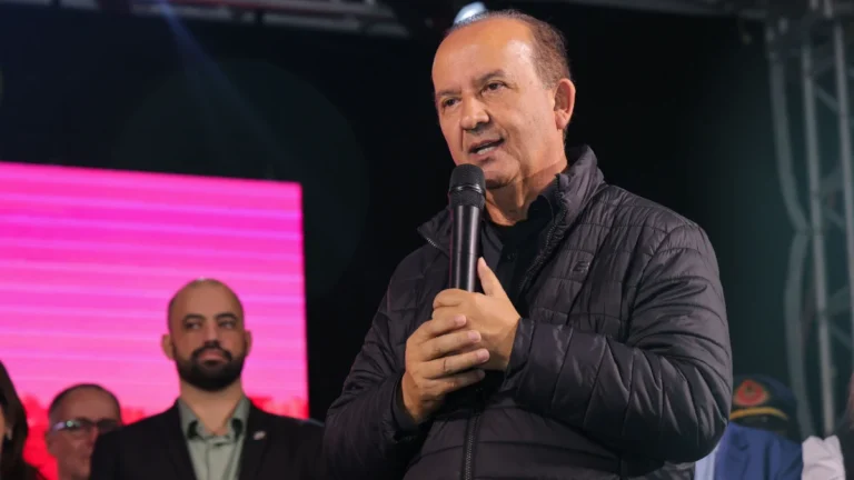 Governador de SC reprime cotas para outras regiões em universidade pública