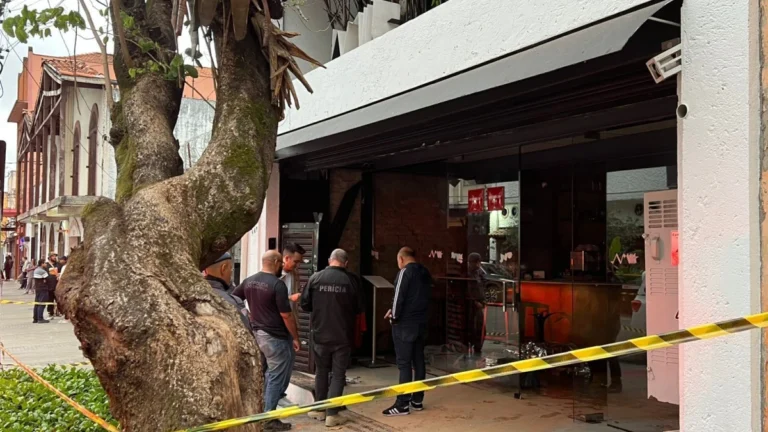 O que pode ter causado desabamento do restaurante que tem Fogaça como chef