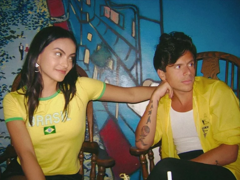 Quem são Camila Mendes e Rudy Mancuso, casal que anunciou noivado
