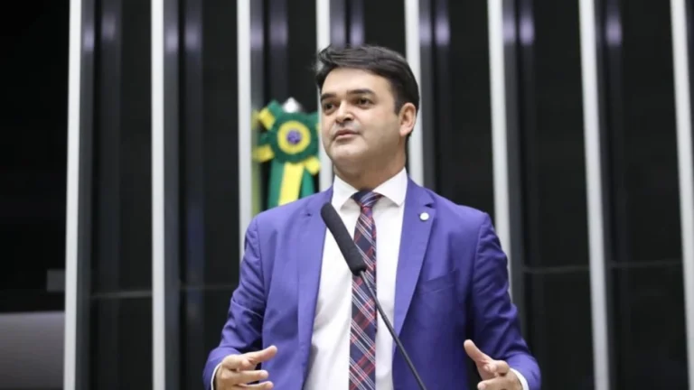 Governo foi 100% atendido, diz presidente de comissão especial do IR