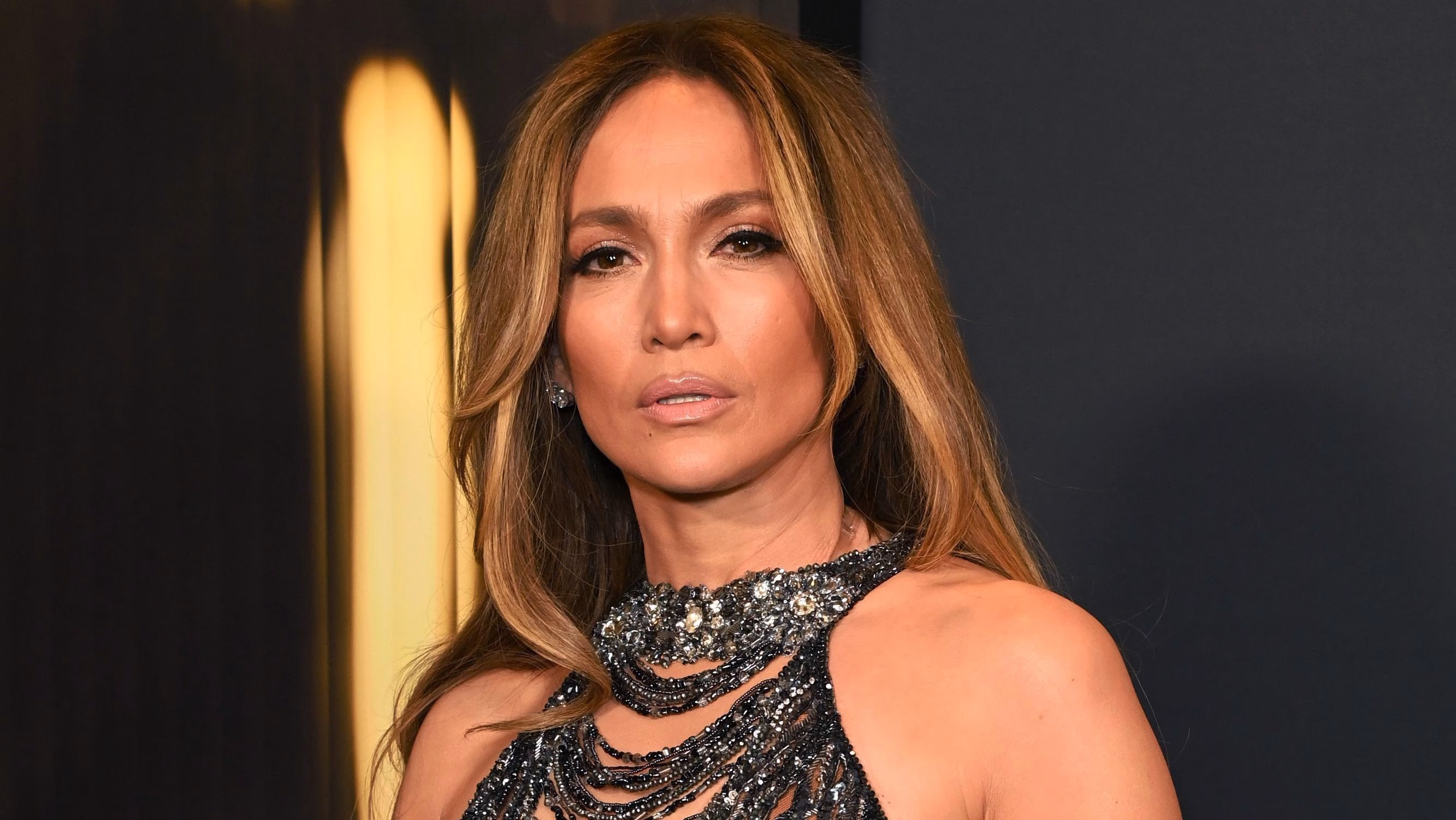 Jennifer Lopez diz que ex-parceiros “não eram capazes de amar”