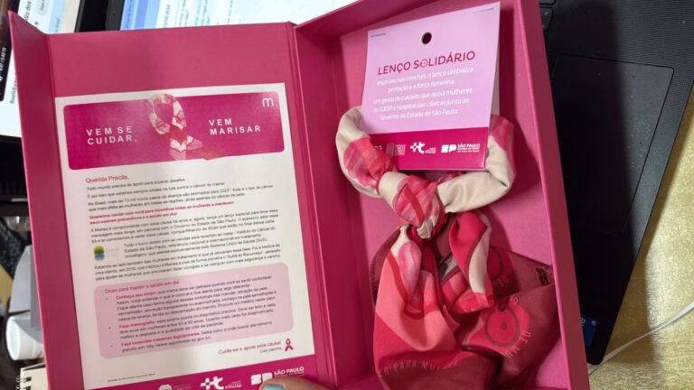 Outubro Rosa: Governo SP cria lenços e reverte lucro ao Instituto do Câncer