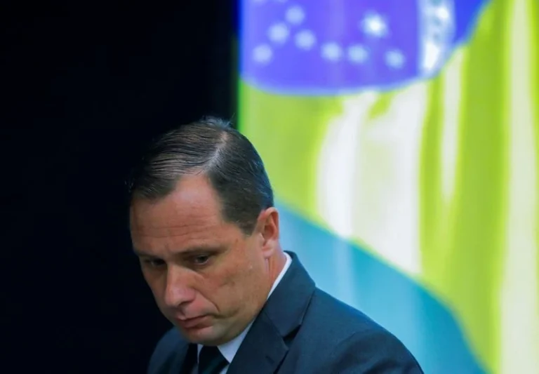 Moraes determina que Mauro Cid comece a cumprir pena