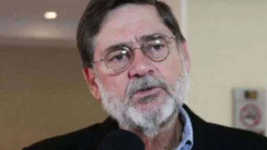 Morto à facadas pelo filho, ex-deputado do PT era tio de ator; saiba quem