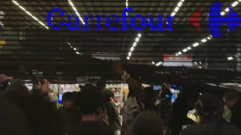 “Até hoje não consigo ver a cena”, afirma viúva de homem morto no Carrefour