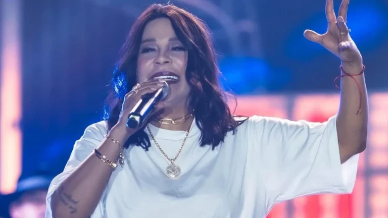 Silvânia Aquino fala a verdade sobre saída da Calcinha Preta